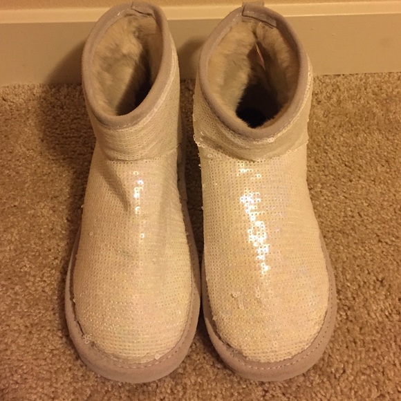 Victoria's Secret PINK Booties