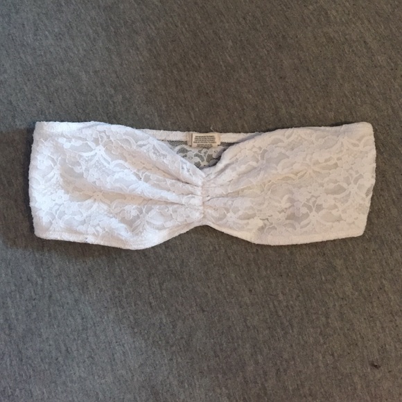 white lace bandeau