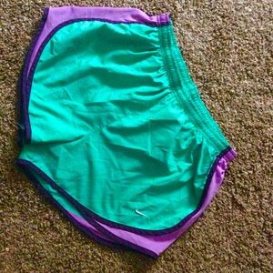 NIKE DRI-FIT RUNNING SHORTS