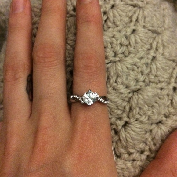 Jewelry - Stainless steel ring