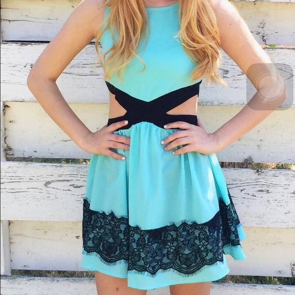 Dresses & Skirts - Black Mint mini Contrast Lace Dress