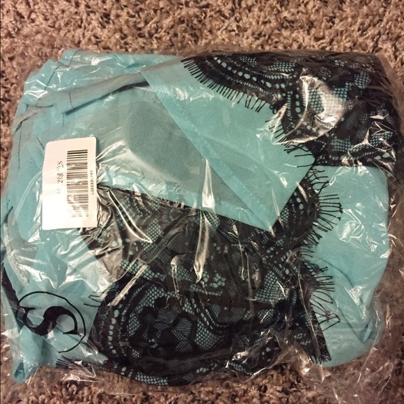 Black Mint mini Contrast Lace Dress - Picture 4 of 4