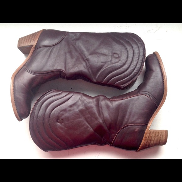 Dexter Shoes - {Vintage} Dexter Cowboy Boots Size 8