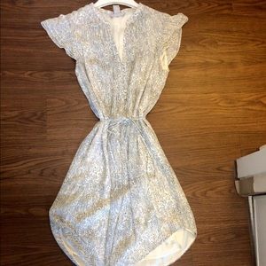 Summer dress with tie wrap