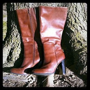 Liz & Co Brown Boots