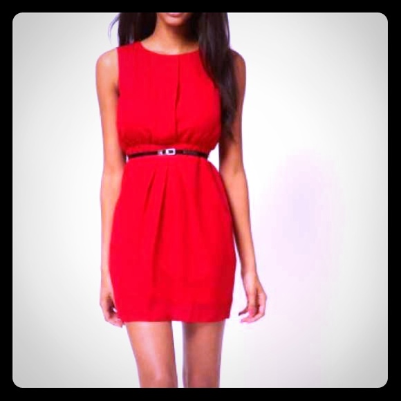 ❤️ ASOS Red Tulip Dress ❤️