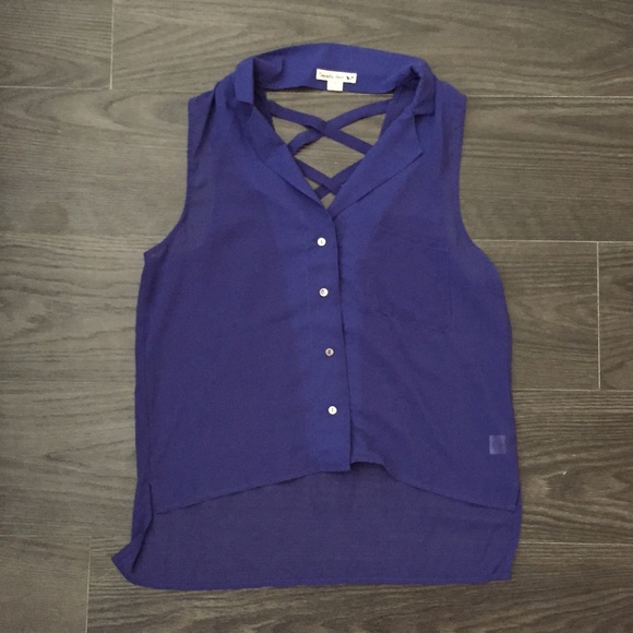 Purple shirt with open back