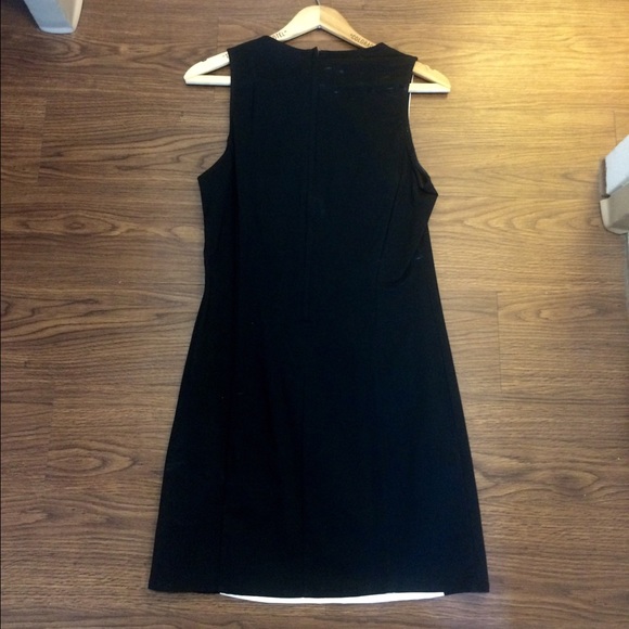 Color block dress - Picture 2 of 3