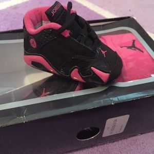Jordan 14 retro 2c black/desert pink
