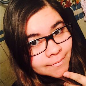 Meet your Posher, Jacqueline