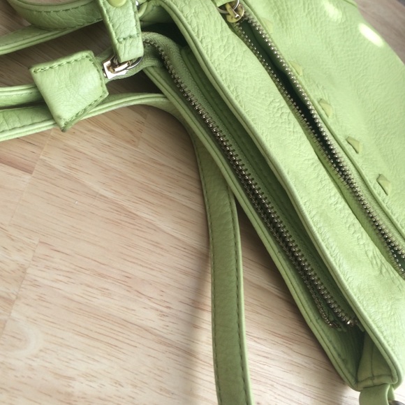 Studded cross body - Picture 3 of 3