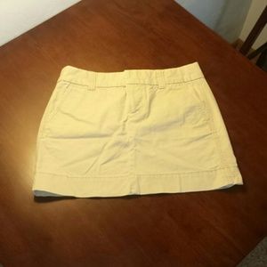 Gap khaki skirt