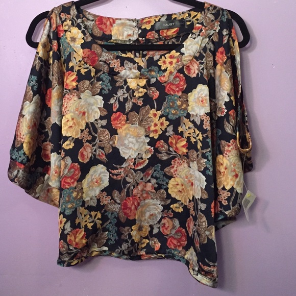 floral flowy shirt