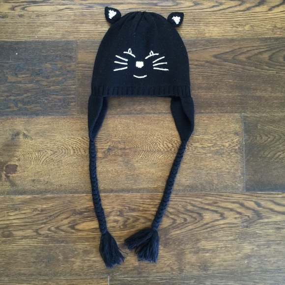 Foxy knit black cat hat