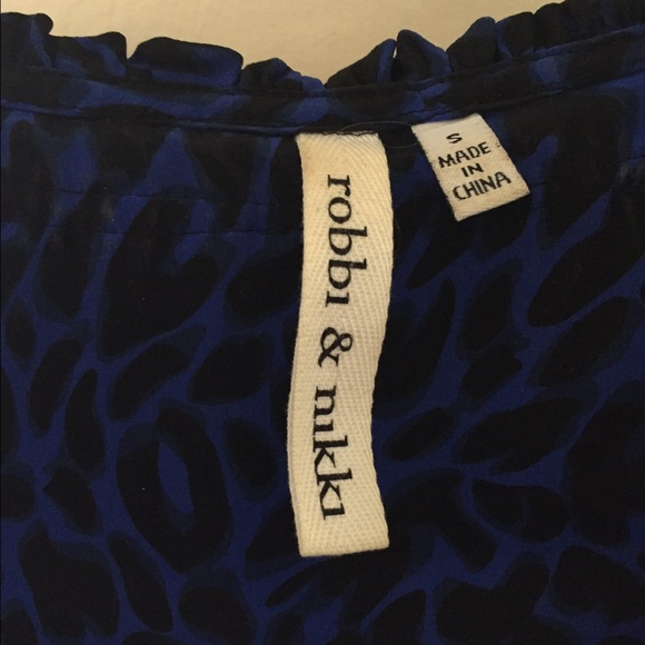 Robbi & Nikki Silk Animal Print Blouse size S - Picture 3 of 4