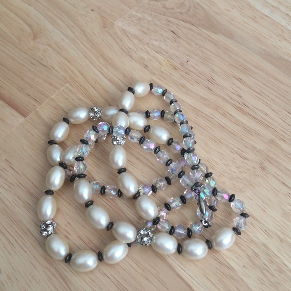 Crystal necklace - Picture 2 of 2