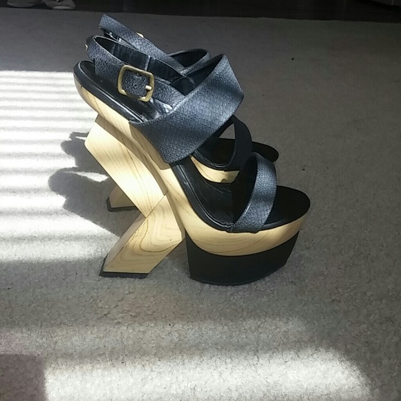 NASTY GAL Architectural Heels - Size 10