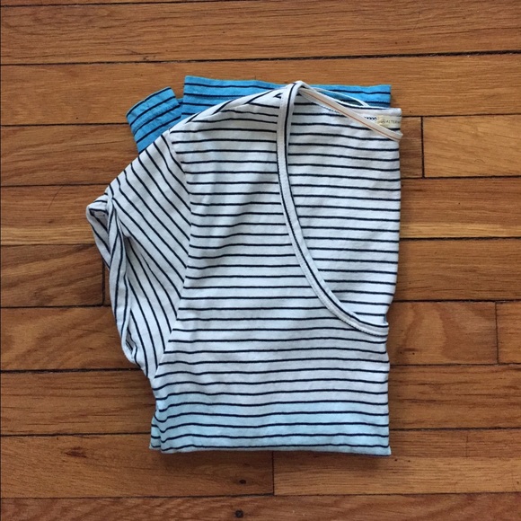 SOLD - BUNDLED - Alternative Scoop-neck T-shirt - Picture 2 of 2