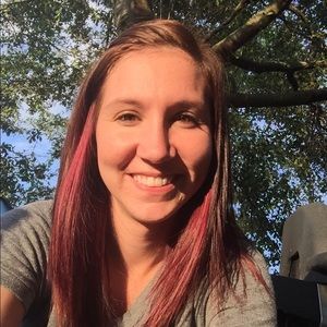 Meet your Posher, Amber