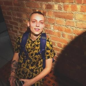 Meet your Posher, Amelia