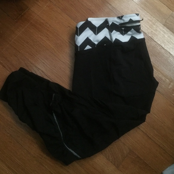 Cropped lululemon leggings