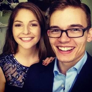 Meet your Posher, Caitlyn