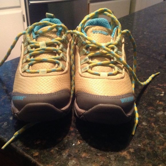 Size 51/2 hiking shoes