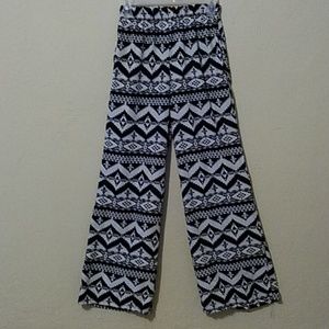 Wide leg pants