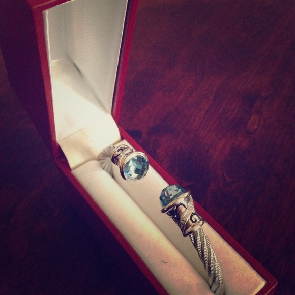 Jewelry - Blue Stone Bracelet