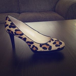 Cushy Calvin Klein leopard pumps