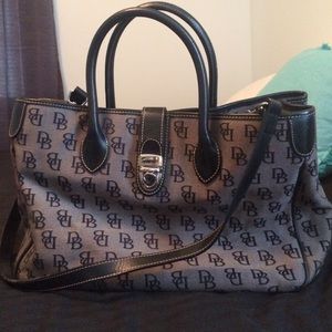 Dooney & Burke Tote Bag