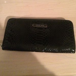 Michael Kors continental wallet