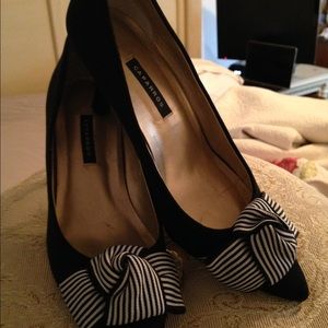 Cute dress Shoes Caparros 7-1/2