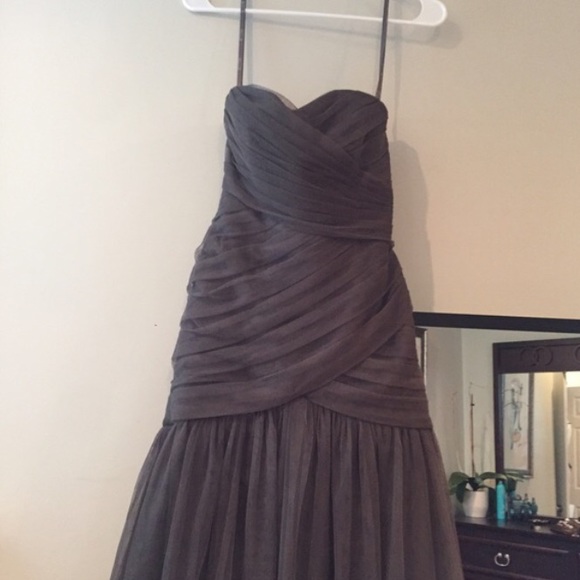 Vera wang strapless dark grey dress - Picture 2 of 3