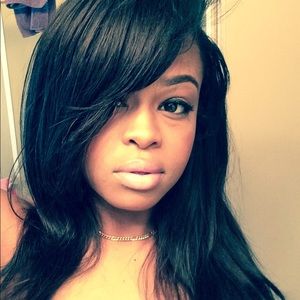 Meet your Posher, Jheena