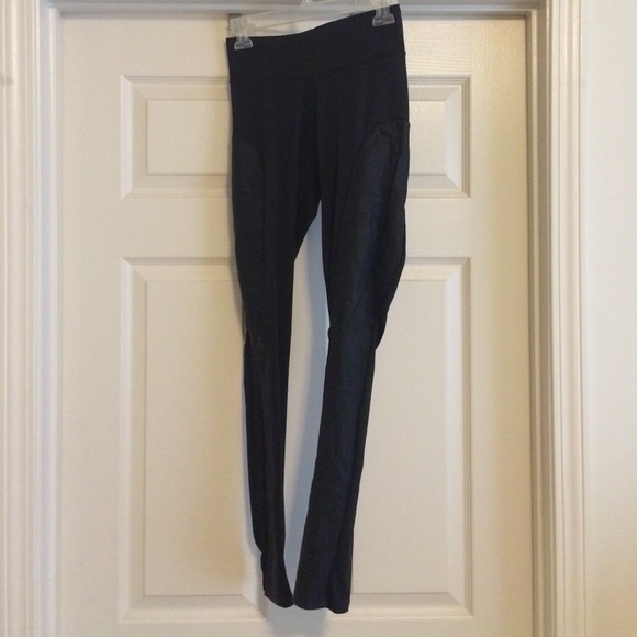 Kensie black leggings with leather detail