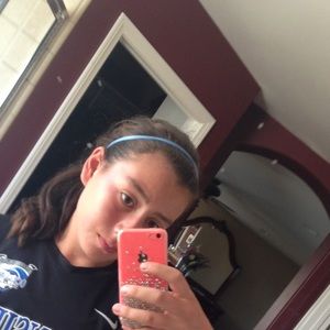 Meet your Posher, Samantha