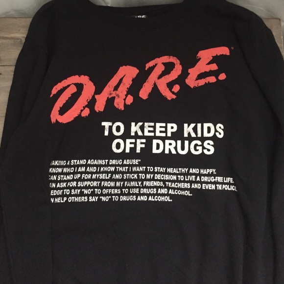 XXI FOREVER • D.A.R.E. pullover