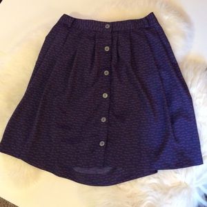 LAST CHANCE -- Cute mini skirt w/ key pattern