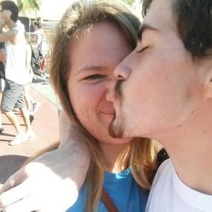 Meet your Posher, Ariana