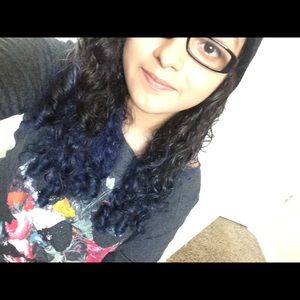 Meet your Posher, Zoie