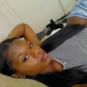 Meet your Posher, Chanel