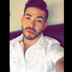 Meet your Posher, Luis