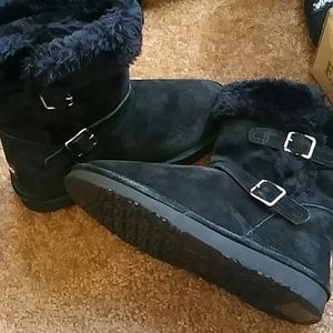 Lamo boots