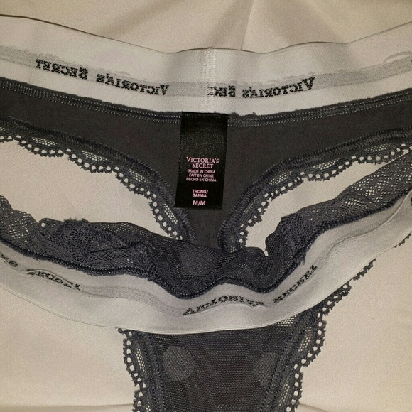 New VS thong with thick band - Picture 2 of 4