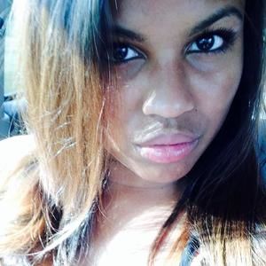 Meet your Posher, Victoria