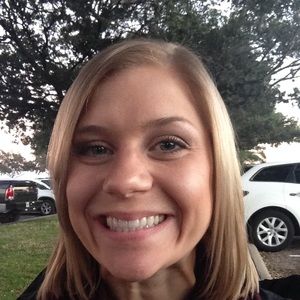 Meet your Posher, Christy