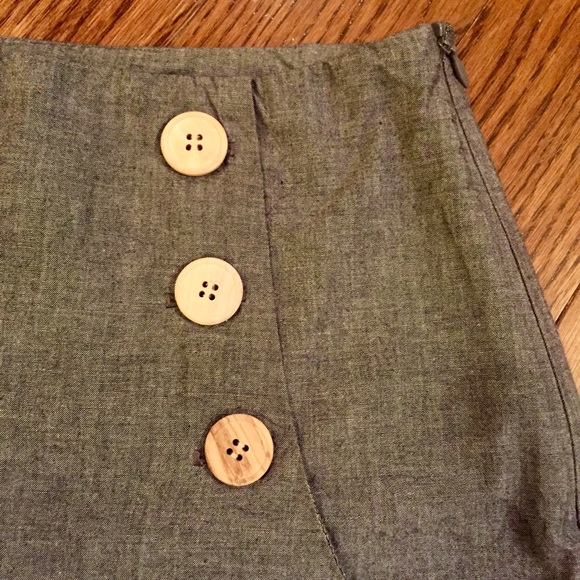 ✨High Waist Urban Outfitters Shorts✨ - Picture 3 of 4