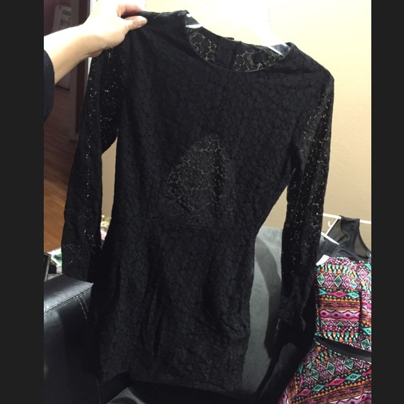 ❌❌❌❌Black Floral lace shift dress - Picture 2 of 3