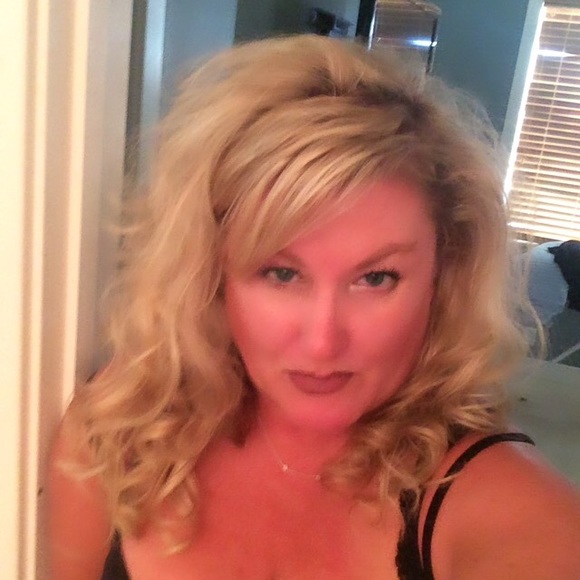 Meet your Posher, Sherrie